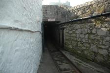 Tunnel